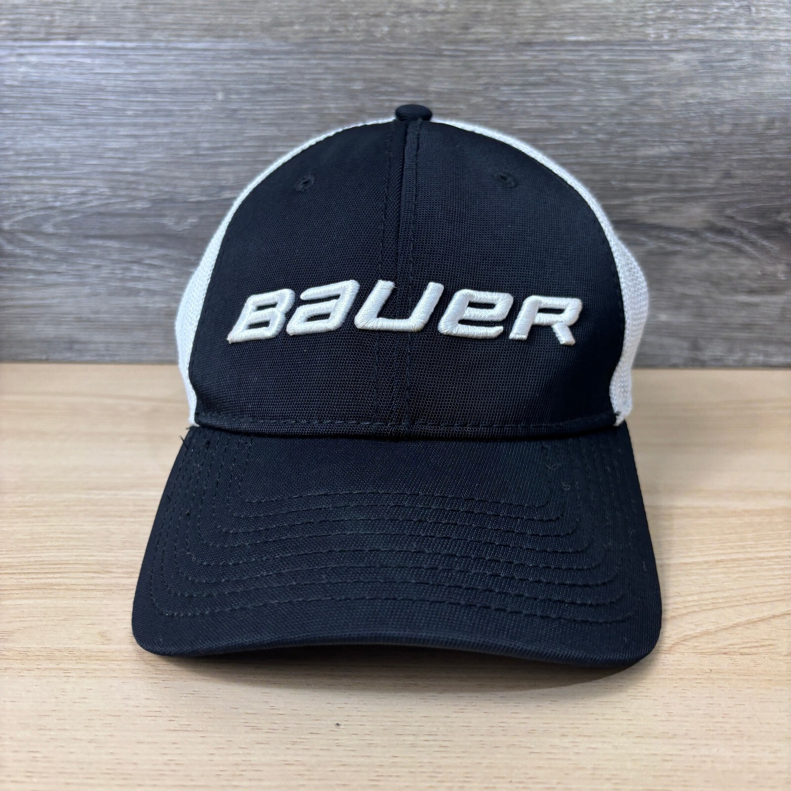 Bauer Hat Cap Fitted S/M Black White Hockey Skates Skating Performance Mens